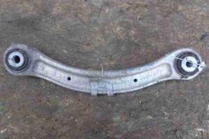 Изображение товара 47133 - 00047133 rychag zadnij levyj verkhnij 