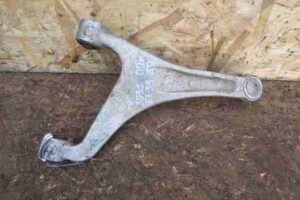 Изображение товара 47294 - 00047294 rychag zadnij pravyj verkhnij Toyota Hiace