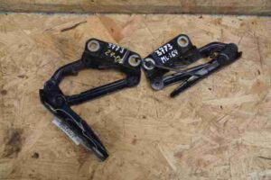 Изображение товара 49863 - 00049863 petlya kapota levaya Ford Escort