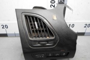 Изображение товара 51584 - 00051584 deflektor obduva salona Mercedes CLA 1