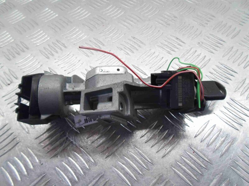 Изображение товара 52223 - 00052223 zamok zazhiganiya BMW 4 Series