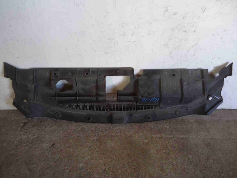 Изображение товара 52580 - 00052580 deflektor radiatora Peugeot 306