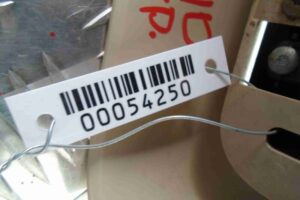 Изображение товара 54250 - 00054250 plafon BMW 4 Series