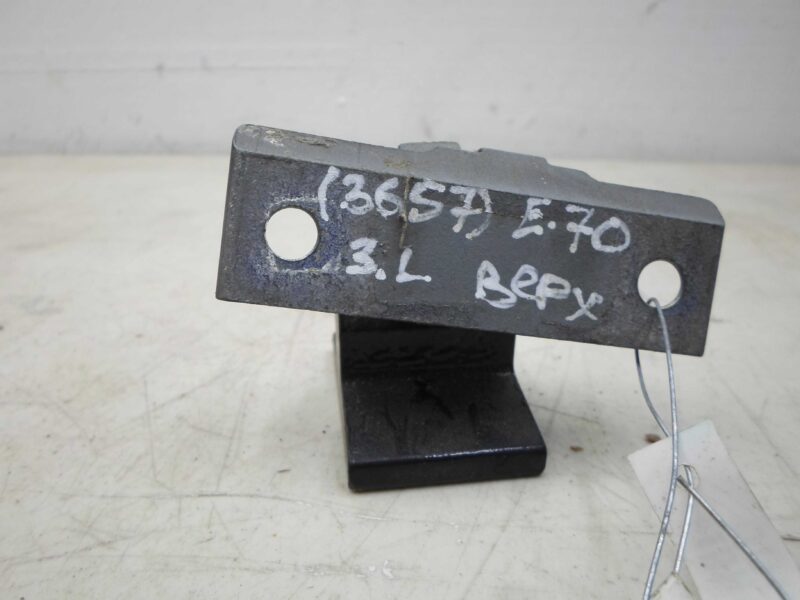 Изображение товара 57705 - 00057705 petlya dveri zadnyaya