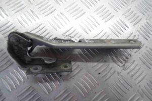 Изображение товара 57973 - 00057973 petlya kapota pravaya Volkswagen Up