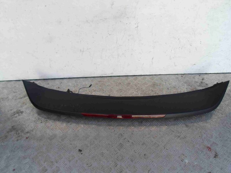 Изображение товара 65170 - 00065170 nakladka kryshki bagazhnika Mercedes B klasse