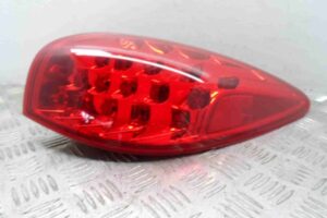 Изображение товара 65358 - 00065358 fonar kryla pravyj Toyota Hiace 2