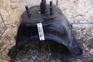 Изображение товара 66830 - 00066830 kreplenie zapasnogo kolesa Rover 400