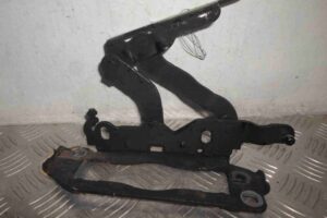 Изображение товара 69765 - 00069765 petlya kapota pravaya 