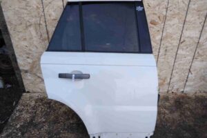 Изображение товара 75935 - 00075935 dver perednyaya pravaya Audi Q5