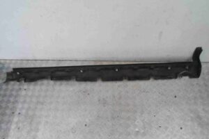 Изображение товара 80449 - 00080449 porog plastikovyj pravyj Ford Kuga