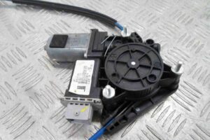 Изображение товара 82127 - 00082127 steklopodemnik zadnij levyj Bentley Continental 1