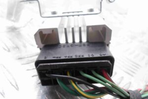 Изображение товара 83858 - 00083858 blok upravleniya toplivnym nasosom Peugeot 306