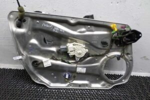 Изображение товара 85439 - 00085439 steklopodemnik perednij levyj Ford Explorer