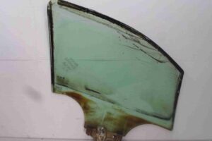 Изображение товара 94084 - 00094084 steklo dveri perednej levoj 