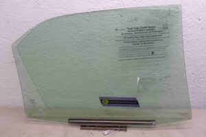 Изображение товара 95560 - 00095560 steklo dveri zadnej levoj Subaru Legacy 2