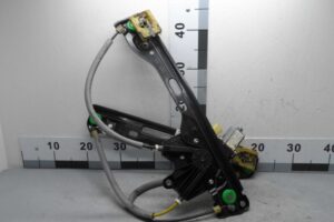 Изображение товара 97061 - 00097061 steklopodemnik perednij levyj Chevrolet Aveo 1