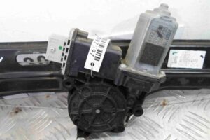 Изображение товара 97597 - 00097597 steklopodemnik perednij levyj Bentley Continental 1