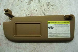 Изображение товара 99987 - 00099987 kozyrek solntsezaschitnyj 