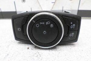 Изображение товара 102400 - 00102400 pereklyuchatel sveta