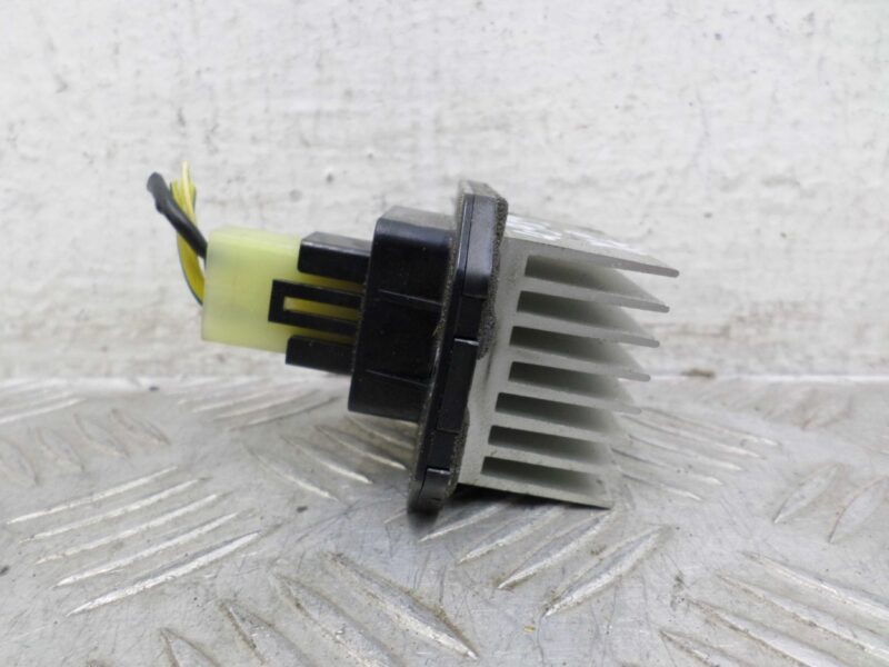 Изображение товара 103166 - 00103166 rezistor otopitelya Chevrolet Cobalt