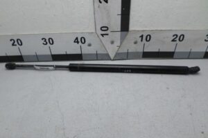 Изображение товара 103400 - 00103400 amortizator kryshki bagazhnika BMW 4 Series