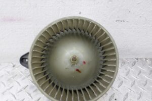 Изображение товара 106111 - 00106111 ventilyator otopitelya (motorchik pechki) 