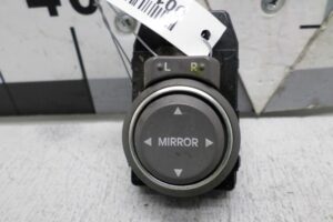 Изображение товара 107236 - 00107236 dzhojstik regulirovki zerkal