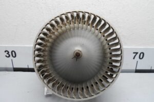 Изображение товара 108717 - 00108717 ventilyator otopitelya (motorchik pechki) Porsche Macan