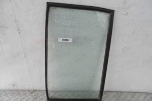 Изображение товара 108999 - 00108999 steklo dveri zadnej levoj Isuzu Rodeo