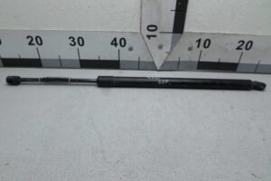 Изображение товара 109438 - 00109438 amortizator kryshki bagazhnika BMW 4 Series