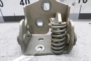 Изображение товара 110865 - 00110865 petlya dveri zadnyaya 