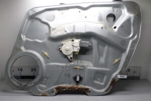 Изображение товара 112333 - 00112333 steklopodemnik perednij pravyj Ford Expedition