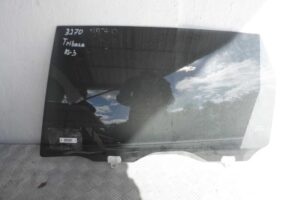 Изображение товара 112674 - 00112674 steklo dveri zadnej pravoj Peugeot 306