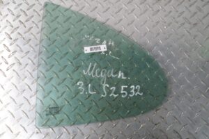 Изображение товара 113114 - 00113114 steklo dveri zadnej levoj Mitsubishi Galant