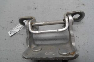 Изображение товара 113142 - 00113142 petlya kryshki bagazhnika Ford Kuga 2