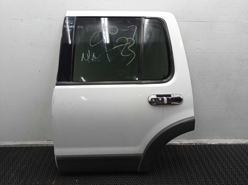 Изображение товара 113713 - 00113713 dver zadnyaya levaya BMW 4 Series