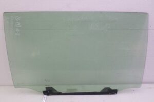 Изображение товара 114270 - 00114270 steklo dveri zadnej pravoj 