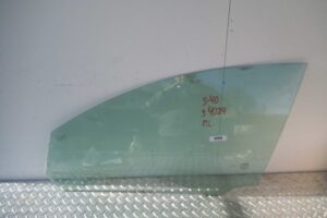 Изображение товара 115336 - 00115336 steklo dveri perednej levoj Volvo V70