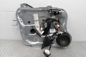 Изображение товара 115349 - 00115349 steklopodemnik perednij levyj 