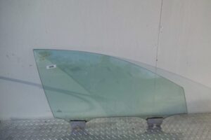 Изображение товара 115788 - 00115788 steklo dveri perednej pravoj Toyota Carina E