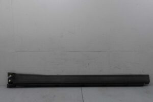 Изображение товара 118085 - 00118085 porog plastikovyj pravyj Skoda Yeti