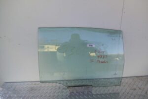 Изображение товара 118091 - 00118091 steklo dveri zadnej levoj Toyota Carina E