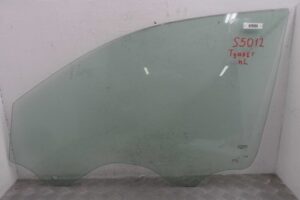 Изображение товара 119300 - 00119300 steklo dveri perednej levoj Toyota Matrix