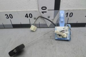 Изображение товара 121167 - 00121167 datchik urovnya topliva Toyota Corolla Verso