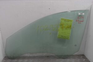 Изображение товара 122677 - 00122677 steklo dveri perednej levoj 