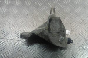 Изображение товара 122736 - 00122736 kronshtejn dvigatelya Mercedes SL