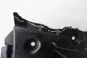 Изображение товара 124926 - 00124926 kronshtejn zadnego bampera 2