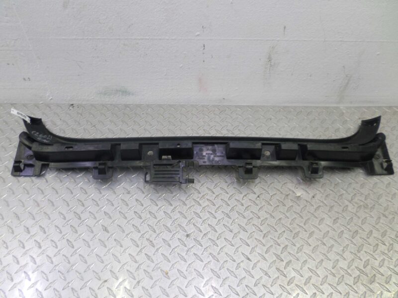 Изображение товара 125741 - 00125741 kronshtejn zadnego bampera