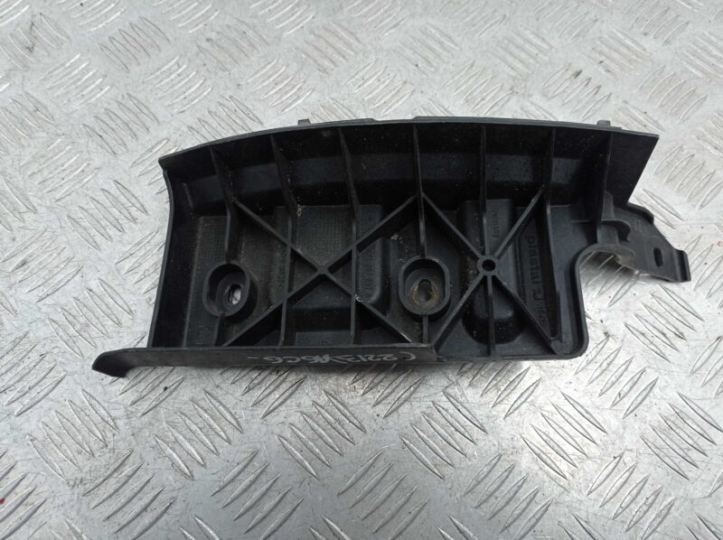 Изображение товара 126517 - 00126567 kronshtejn zadnego bampera